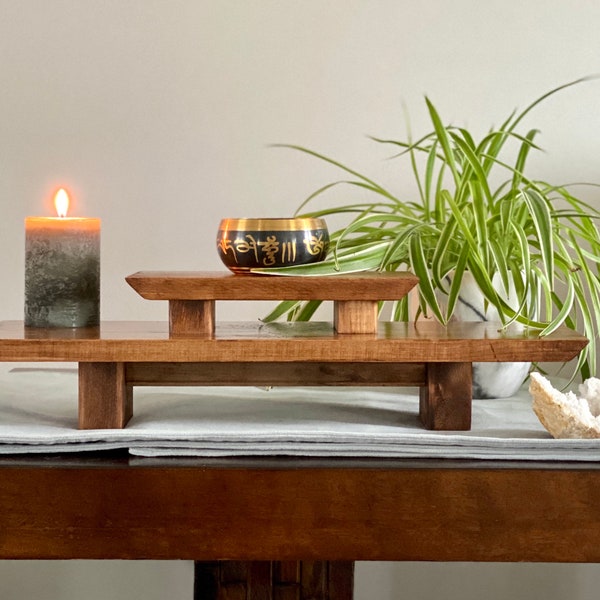 Ensemble d'autel de méditation fait main/table personnalisée sanctuaire de méditation/table Zen Puja. Piédestal Puja. Table de prière.