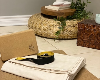100% Pure Cotton Yoga Blanket/ Throw for Restorative Yoga/ Handwoven Made in India/ Traditional Iyengar Yoga Blanket