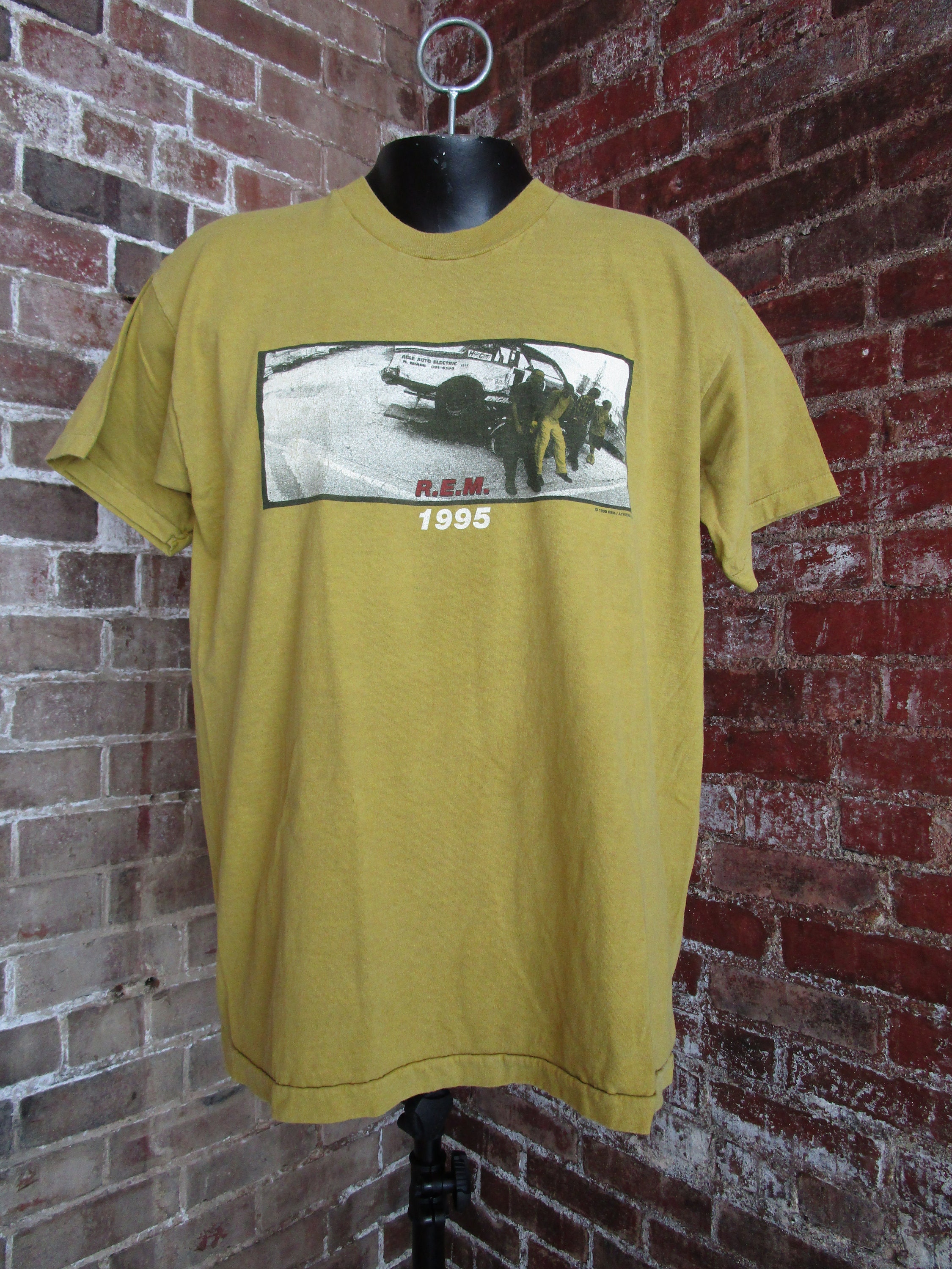 Discover R.E.M. "Monster" - Able Auto Electric" 1995 Concert Tour T-Shirt