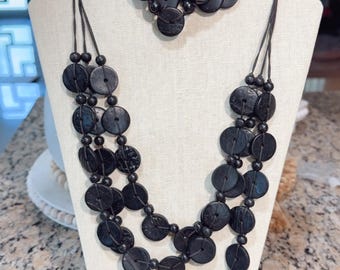 Collar y Pulcera Artesanal | Negro, Marrón, Rojo|  Collar hecho a mano | Puerto Rico