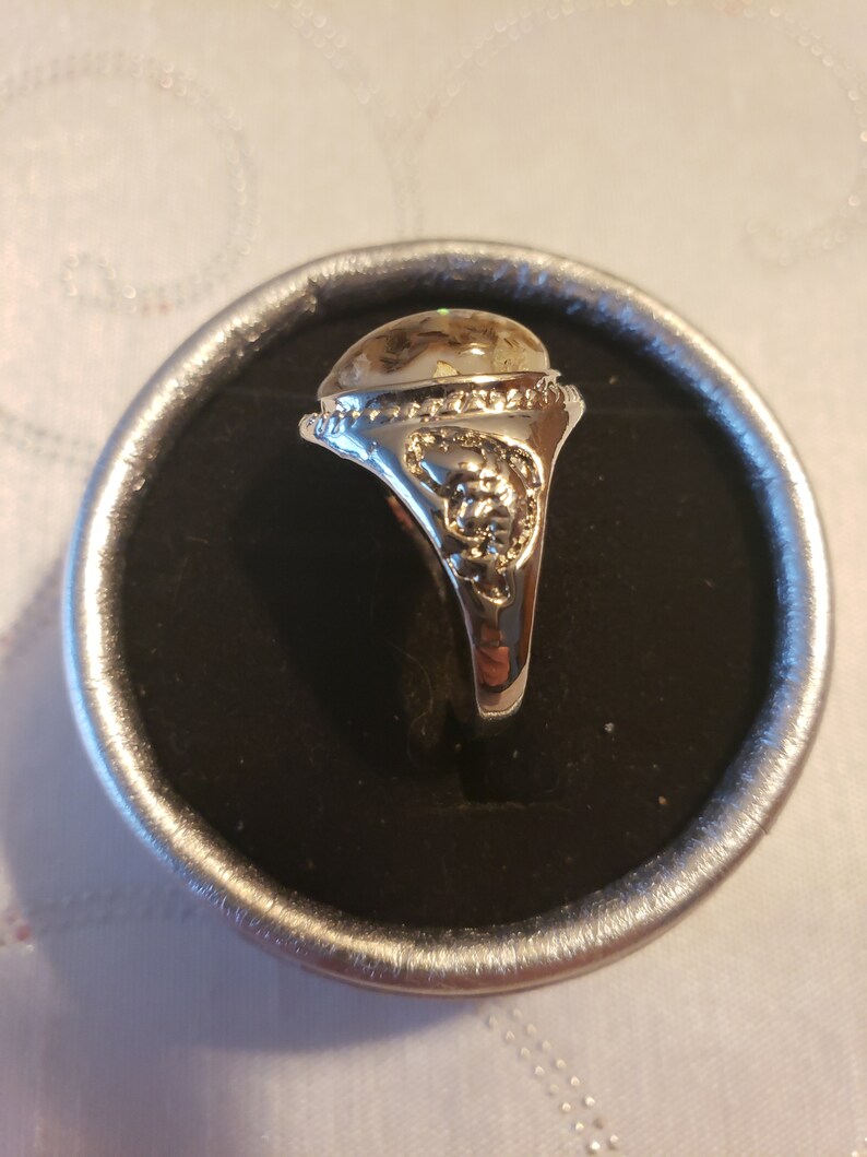 Womens 925 silver ring size 8