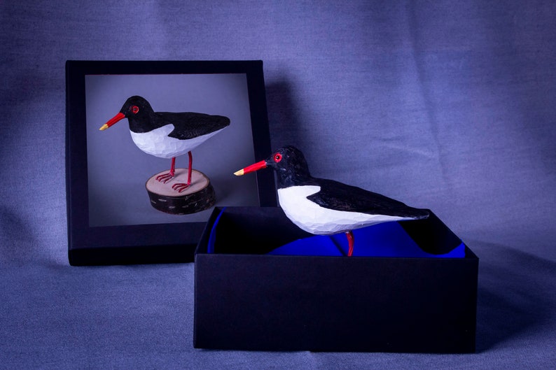 Oystercatcher Bird Carved in Wood Icelandic Tjaldur Haematopus Ostralegus image 2