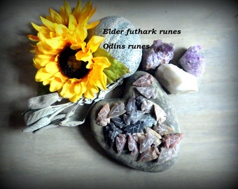 Hand crafted elder futhark runes, odin norse/germanic/oracle, hand etched, arrowhead runes, charged for healing & divination for buyer!!