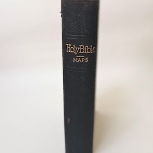 Holy Bible & Maps (c. 1900) Antique Black Leather King James Pocket Bible Coloured Victorian Map Illustrations