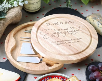 Cadeau de fiançailles pour couple personnalisé Cheeseboard Set Quality Cheese Board Personnalisé Gravé lui - Ses couples engagés idées cadeaux