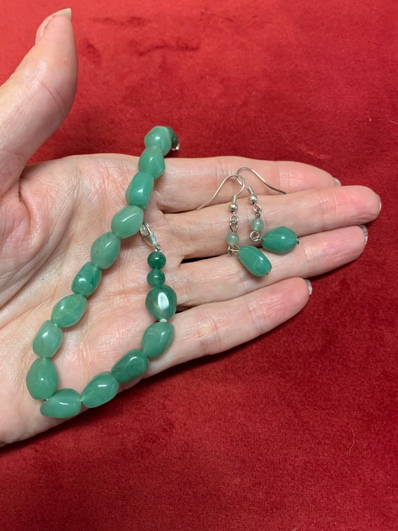 Jade bracelet with sterling silver clasp and match