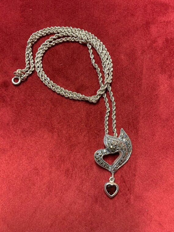 Gorgeous vintage heart pendant with marcasite and… - image 2