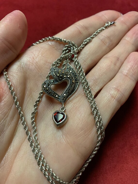 Gorgeous vintage heart pendant with marcasite and… - image 6