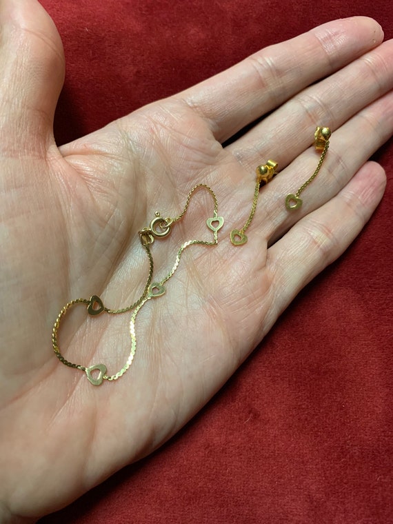 Delicate set of heart shaped jewelry in 14k gold … - image 3