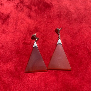 Splendidi orecchini art déco in corniola intagliata e orecchini in argento sterling