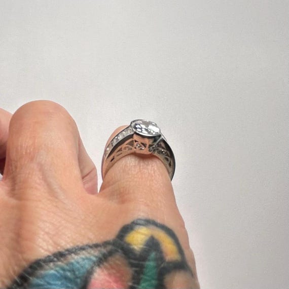 Vintage Oval CZ Sterling Silver Statement Ring, S… - image 3