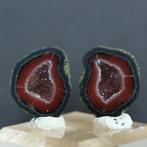 Natural Tabasco Agate Geode Pair, Mini Crystal Druzy （Mexico）