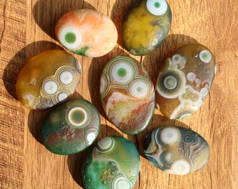 Natuurlijke gobi-agaatpalmsteen, Eye&#39;s-agaatsteen, Kleurrijke agaat, Kristallen palmsteen, Gobi-woestijnagaat