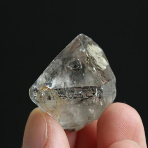 1 Moving bubble with quicksand, Raw enhydro crystal point,Natural enhydro diamond, Enhydro quartz, Raw crystal quartz point, #333
