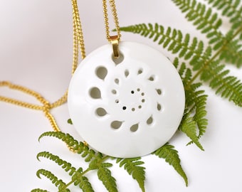 Spiral necklace gold - porcelain pendant necklace - Circle pendant - Hand-cut porcelain pendant - Wedding necklace - ceramic gold necklace