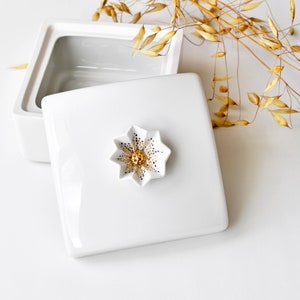 White porcelain jar, Ceramic jewelry box, Porcelain dose, Gold ceramic jar, Porcelain jar with lid,Porcelain wedding gift,Housewarming gift