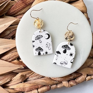 Oorbellen met paddenstoelprint | Hypoallergene oorbellen van klei