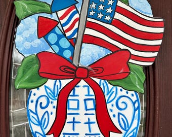 Hydranga Flag Hanger, Summer Sign, Red White Blue Door Hanger, Summer Decor, Door Hanger, 4th of July Hanger, Memorial Door Hanger