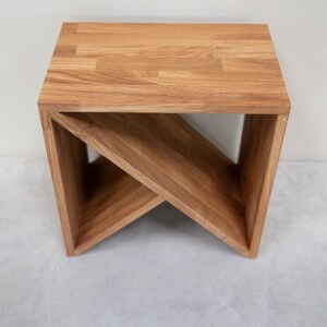Beistelltisch Massivholz, Eiche, hochwertig, modern, für Wohnzimmer, Schlafzimme, Table d'appoint , bois massif, table de conception