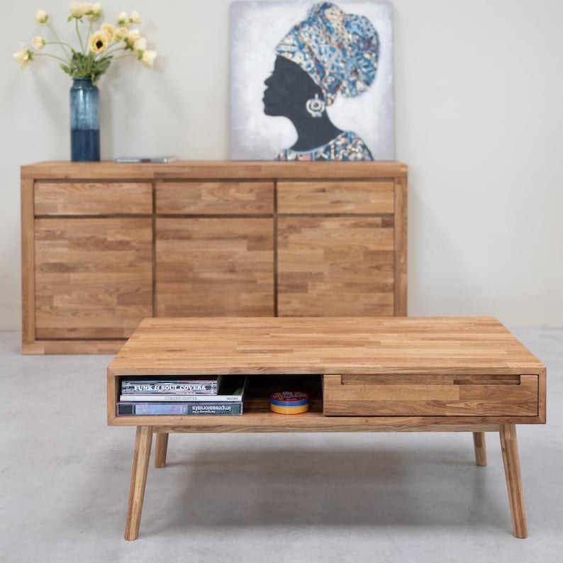 Table basse en chêne massif avec tiroir, Couchtisch aus massiver Eiche mit Schublade, mesa de café diseno escandinavo mid centery