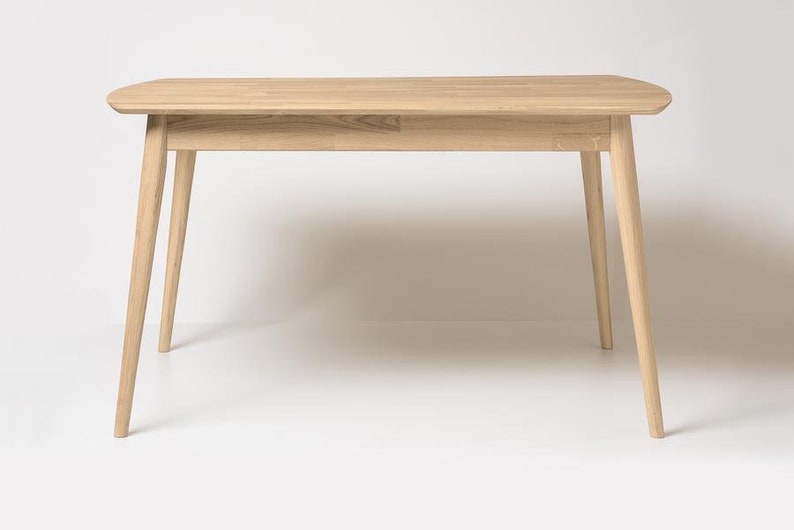 Dinning extendable table, solid oak wood in Scandinavian style, Mesa extensible de madera maciza roble 100 % natural, table à manger