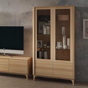 Vitrine en bois de chêne massif, vitrine aus massivem Eichenholz, Display cabinet solod wood, vitrina de madera roble