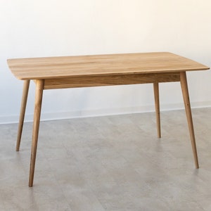 Bois chêne-massief, Tisch aus massm Eichenholz, Mesa de madera maciza roble escandinavo