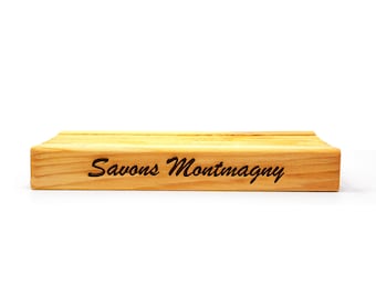 Savoirs Montmagny soap dish in Quebec cedar