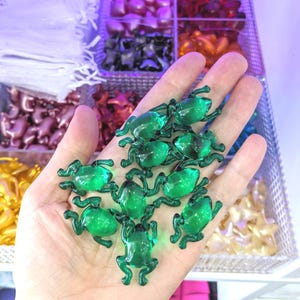 Scented bath pearls, green apple fragrance pearls, soy oil bubbles, translucent pearls, relaxation, stars or frogs