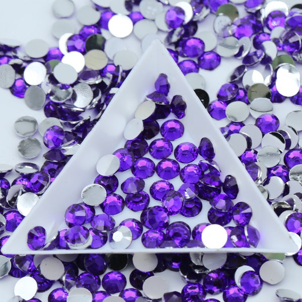 Resin Violet Purple Non-Hot fix Rhinestones | 1000 pcs | Resin Rhinestones, Bling, Embellishments, Nail Art | 3mm | 4mm |