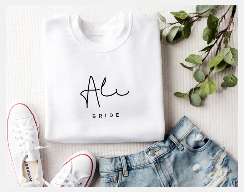 Personalized Bridal Party Sweatshirts OR Shirts // Bridal Shower Gift / Bridesmaid Crewneck / Maid of Honor Gift / Bridesmaid Gift 