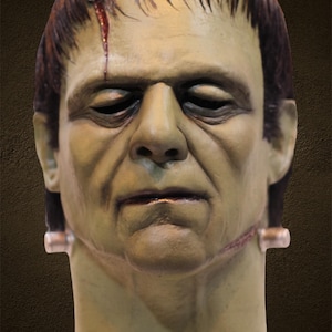Boris Karloff - FRANKENSTEIN “GREEN” Latex mask / display bust