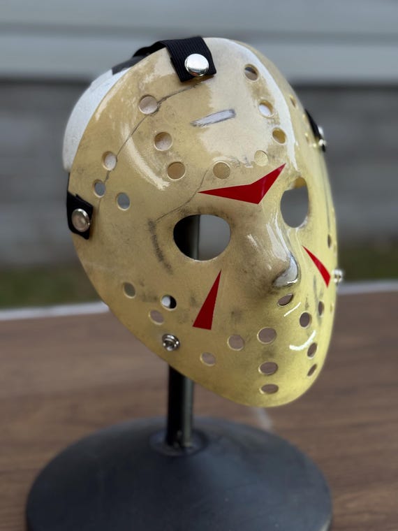 13日の金曜日 パート3！ジェイソン・ボーヒーズのラテックスマスクと