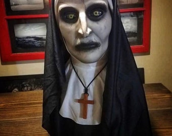 Valak the Nun - Latex Mask Bust Display