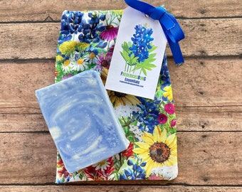 TEXAS WILDFLOWERS soap and drawstring fabric bag gift set, Texas Bluebonnets, Texas gift, Birthday gift, Gifts for Women, Bluebonnet, Texas
