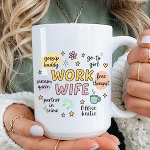 Mugg till arbetsfru, rolig present till bästa jobbet, mugg till skvallerkompis, mugg till vänskapskollega, kaffekopp till bästa jobbet, present till bästa jobbet, 283 ml