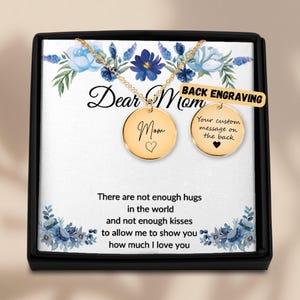 Colar personalizado "Mãe" em ouro 18k com coração e cartão. Gravação no verso (adicione os nomes das crianças!), Dia das Mães, Aniversário da Mãe, Natal da Mãe.