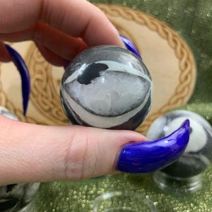 Muschel Jaspis Kugel klein/ Muschel Jaspis/ Jaspis/ Kleine Kugeln/ Jaspis Kugeln/ Kugeln