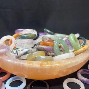 Assorted Crystal Rings - Sphere Stands