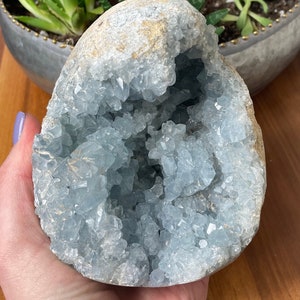 Celestite/ Celestine Egg