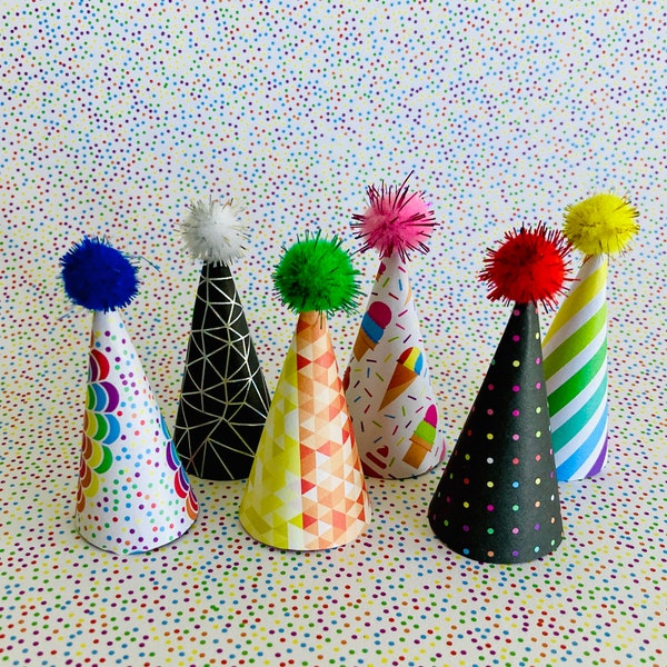 Birthday Party Hat for Small Animals, Paper and Pompom, no strap/band