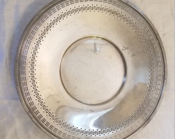 Vintage Art Deco Wallace Silver Plated Sandwich / Appetizer / Hors d'oeuvres Serving Plate - 6675N2, 1940s, Patina