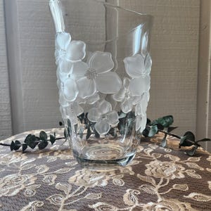Ceramic Dogwood Vase - Etsy