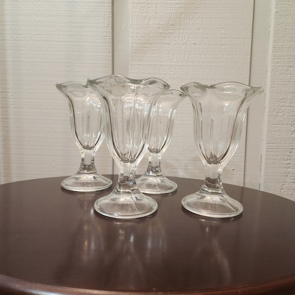 Vintage Ice Cream Sundae Serving Bowls, Sherbert Parlor Dishes Cups, Set of 4, Clear Glass, Footed
