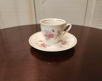 Juego de taza y platillo vintage Zajecar con rosas rosadas y ribete dorado, fabricado en Yugoslavia, n.° 62, 67 y 159, demitasse, década de 1970