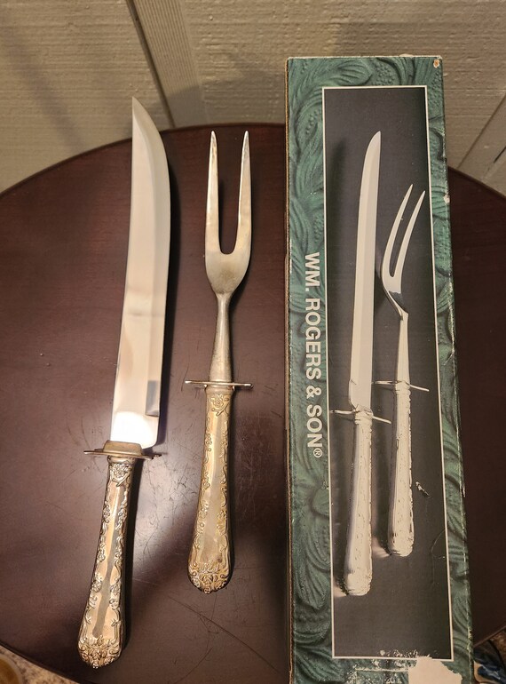 WM Rogers & Son Silverplated Carving Set, Enchanted Rose Pattern
