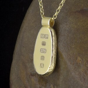 Small Solid 9ct Yellow Gold Display Hallmarked Freeform Bullion Bar Pendant with Chain Option
