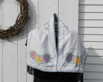 French Inspiration/VINTAGE HAND EMBROIDERED Fringed Shawl With Pin/Table Runner