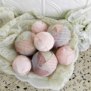 PASTELS WOOL COVERED Decorative Rag Balls/ Spring Decor/3 Large/4 Small