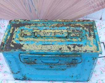 ANTIQUE AMMO BOX/Shabby Chic Storage